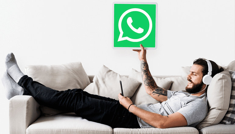 Transcription of voice messages on WhatsApp